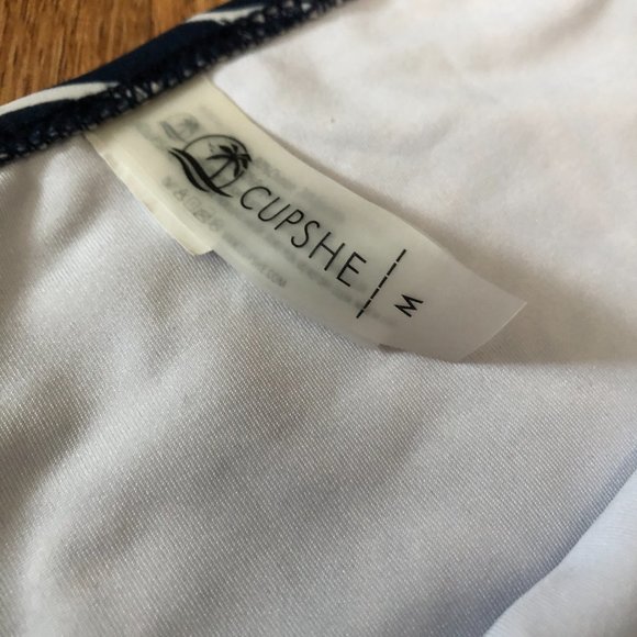 ✨ 5/$25 ✨ NWOT ♡ Cupshe ♡ Tropical Monstera High Rise Bikini Bottoms - Picture 5 of 5